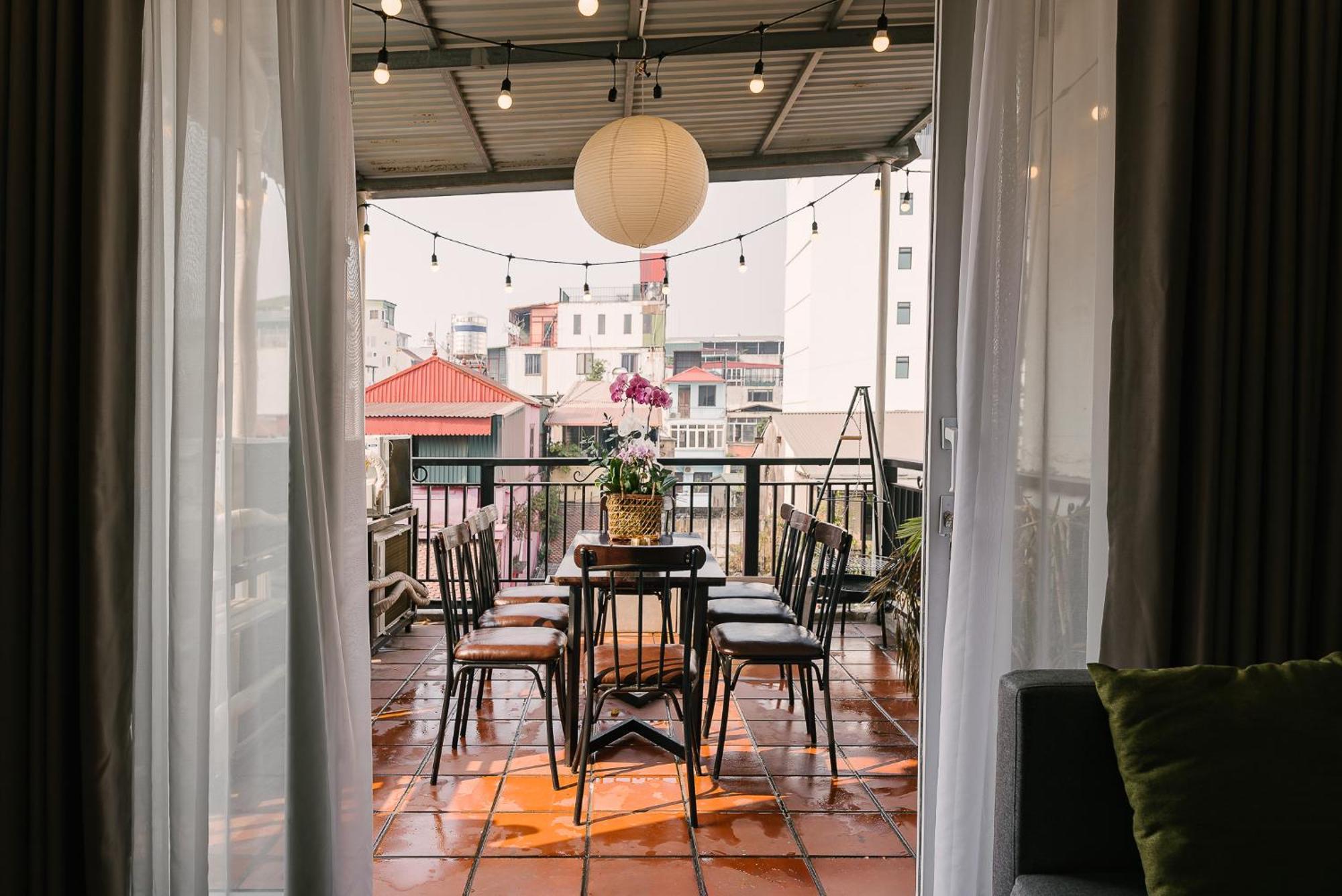Flaxur Apartel - 150M To Hoan Kiem Lake — Photos 1